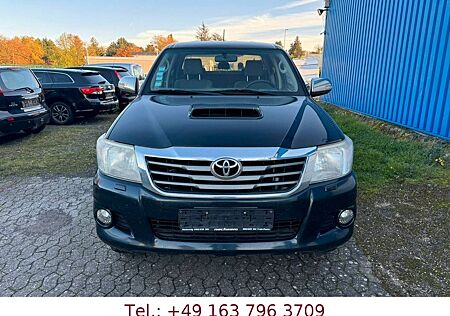 Toyota Hilux Double Cab 4x4, Automatik