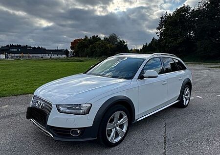 Audi A4 Allroad 2.0 TDI S tronic quattro -