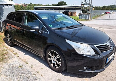 Toyota Avensis Combi Executive 2.0 Executive 2009