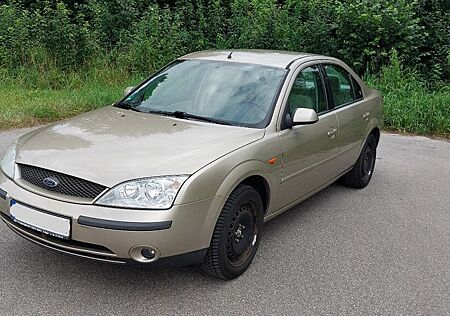 Ford Mondeo 1.8 92 kW Ghia Limousine