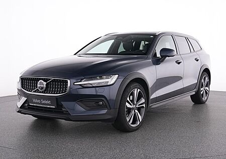 Volvo V60 CC gebraucht kaufen Volvo V60 CC V60 Cross Country B4 AWD Ultimate+WINTERPAK+