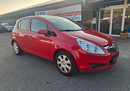 Opel Corsa D Edition/NUR 63000 KM/FAHRRADTRÄGER