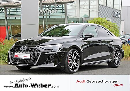 Audi RS3 Lim. FACELIFT BLACK SPORTAGS PANO 280km/h