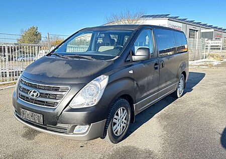 Hyundai H-1 8 Sitzer*Automatik*