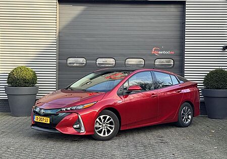 Toyota Prius 1.8 Plug-in Executive | navi | kamera | DA