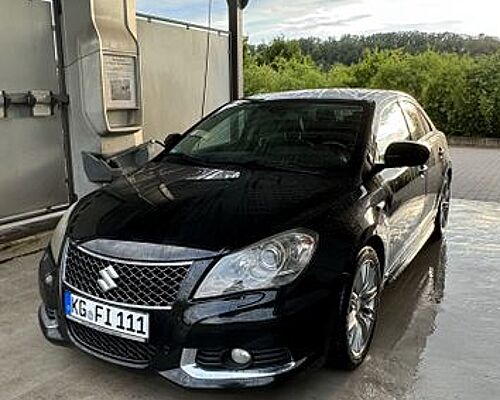 Suzuki Kizashi 2.4 SPORT CVT Allrad SPORT