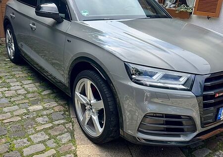 Audi SQ5 3.0 TFSI tiptronic quattro -