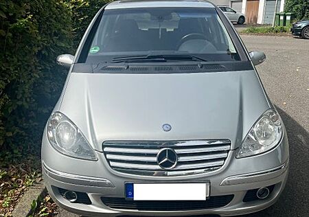 Mercedes-Benz A 200 ELEGANCE Elegance