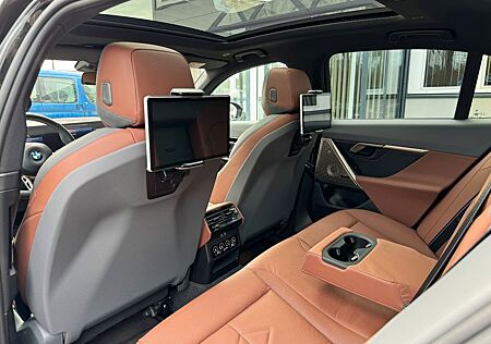 BMW 520 d M Sportpaket Pro/Panorama/360°Kam/21 Zoll