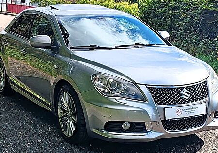 Suzuki Kizashi Sport 2,4~Leder~AHK~2.Hand~6 Gang