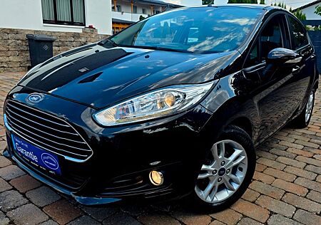 Ford Fiesta SCHECKHEFT ORIGINAL 50TKM