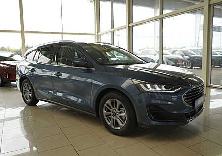 Ford Focus Titanium X 1,0 125PS LED/Navi/Alu/Winterp/