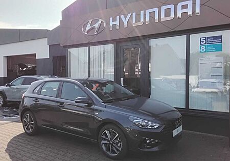 Hyundai i30 1.5 T-GDI 48V DCT Trend NAVI KAMERA