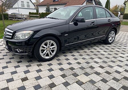 Mercedes-Benz C 200 KOMPRESSOR AVANTGARDE Automatik+Navi+Sitzh