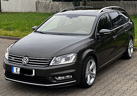 VW Passat Variant Volkswagen 2.0 TDI*BMT*DSG*R-Line*PANO*AMBIE