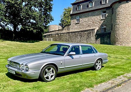 Jaguar XJ8 Long / Lang - Top 57.000 Km Scheckheft !!!