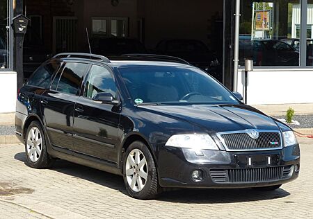 Skoda Octavia Combi RS /TÜV 08.2026