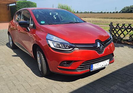 Renault Clio 1.2 16V 75 Limited