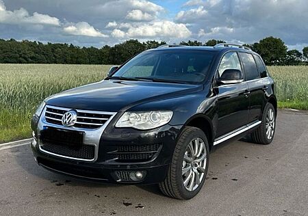 VW Touareg Volkswagen 3.0 TDI R-Line AHK Leder Navi Xenon