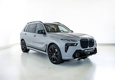 BMW X7 M60i M SPORT PRO EXKLUSIV DRIV+PARK B&W 6SITZ