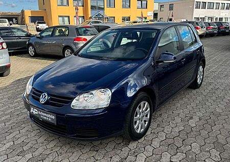 VW Golf Volkswagen V Lim. Comfortline 2.Hand 152 Tkm