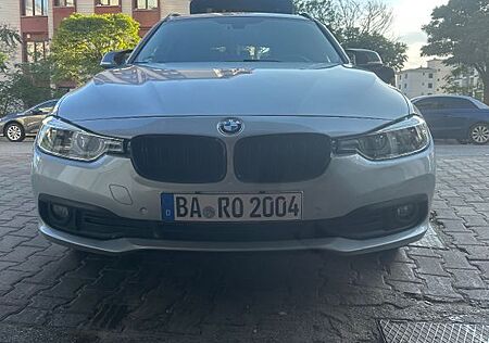BMW 320d Touring - Scheckheftgepflegt