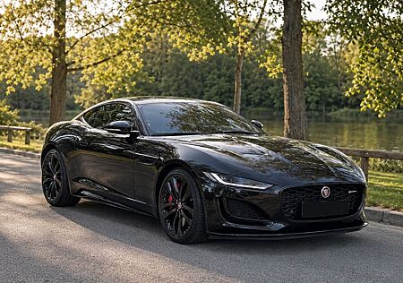 Jaguar F-Type P450 AWD R-Dynamic Black mit Garantie