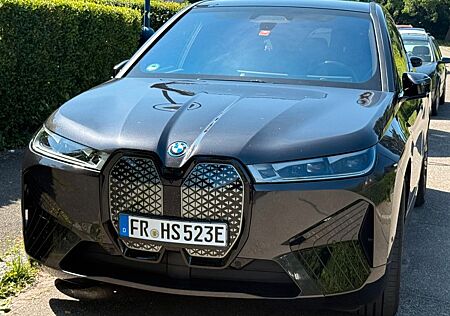 BMW iX xDrive50 -