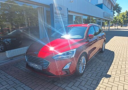 Ford Focus Turnier Titanium NAVI LED PDC RFK APA EHK