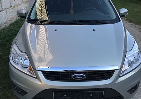 Ford Focus 1,6 Style Turnier Style