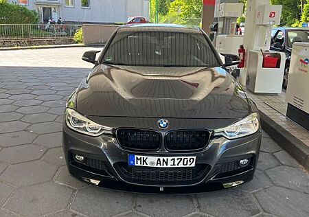 BMW 330i F30 M performance