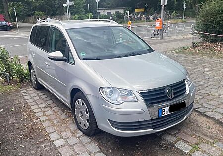 VW Touran Volkswagen 1.4 TSI Automatik | EZ 2010 | 7-Sitzer