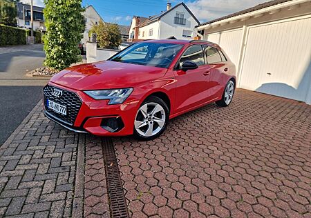 Audi A3 35 TFSI S tronic S line Sportback S line