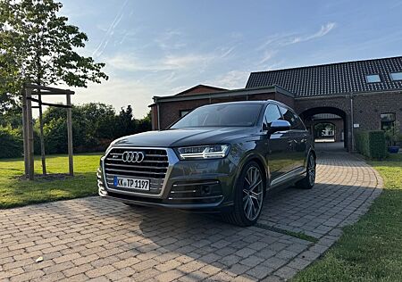 Audi SQ7 4.0 TDI quattro tiptronic -