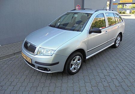 Skoda Fabia Combi 1.4 16V Ambiente Automatik