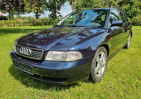 Audi A4 1.8 Avant -