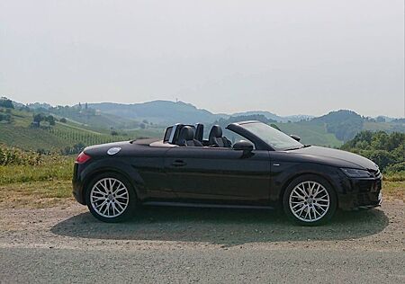 Audi TT Roadster 1.8 TFSI - S-Line, Sportsitze, Nav,