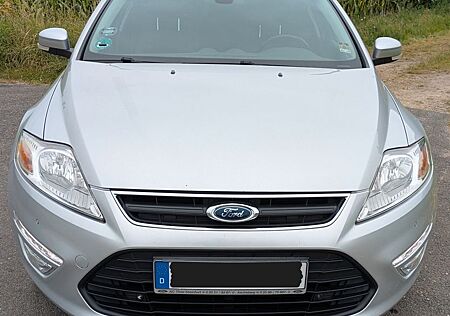 Ford Mondeo 2,0TDCi 103kW Champions Edition Turni...