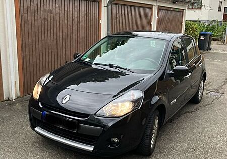 Renault Clio Dynamique TCE 100 Dynamique