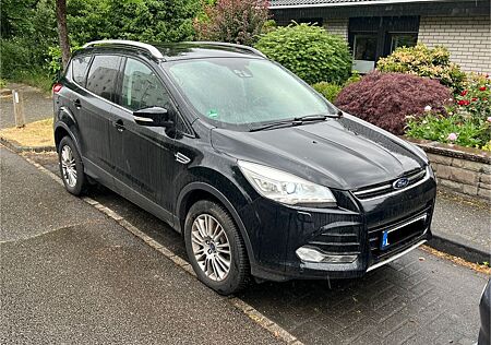 Ford Kuga 2,0 TDCi 4x4 120kW Titanium PowerShift ...