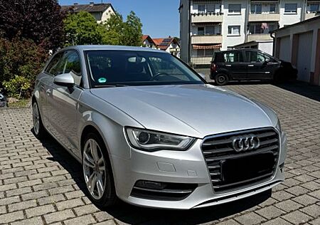 Audi A3 2.0 TDI Attraction Attraction