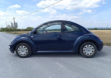 VW New Beetle Volkswagen 2.0 Standard