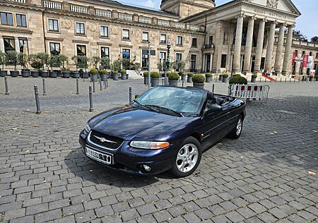 Chrysler Stratus 2.5 LX Cabrio Ab in den Sommer!