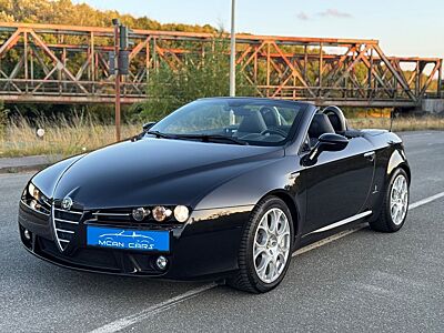 Alfa Romeo Spider2.2 JTS 16V Exclusive-LEDER-VIELE NEUTEILE