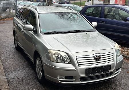 Toyota Avensis Kombi 2.0 Travel TÜV/INSP.NEU*KLIMA*