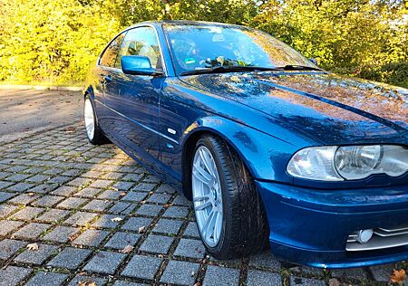 BMW 330Ci -