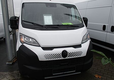 Citroën Jumper 2.2 BlueHDi 140 L3H2