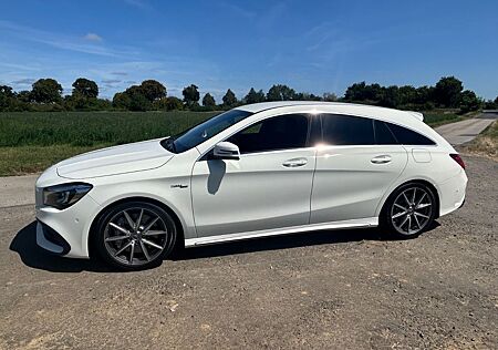 Mercedes-Benz CLA 45 AMG Shooting Brake Mercedes-AMG CLA 4...