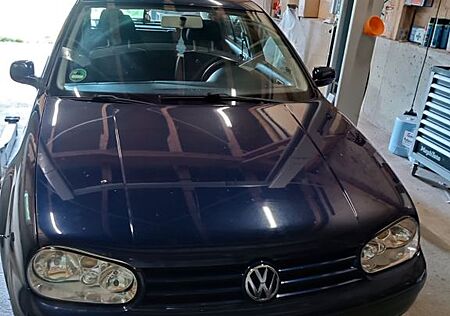 VW Golf Volkswagen 1.6 16v Edition
