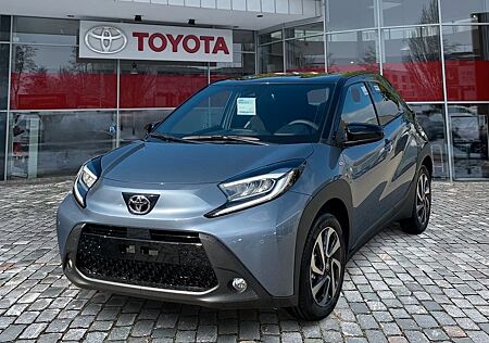 Toyota Aygo (X) AYGO-X Teamplayer Schaltgetriebe